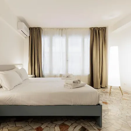 Giordano Luxury * Florença
