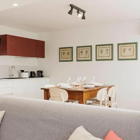 Giordano Luxury Apartment